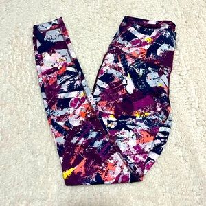 Bright and fun colored Zelos leggings